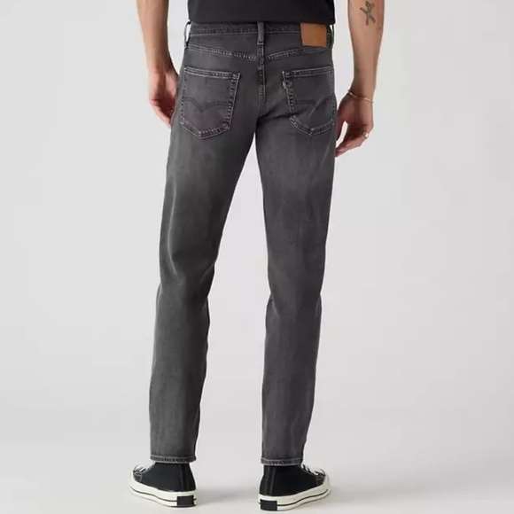 Levi’s 502 30x32 Taper Fit Men’s Jeans, Gray, Zip and Button Fly - Picture 2 of 16